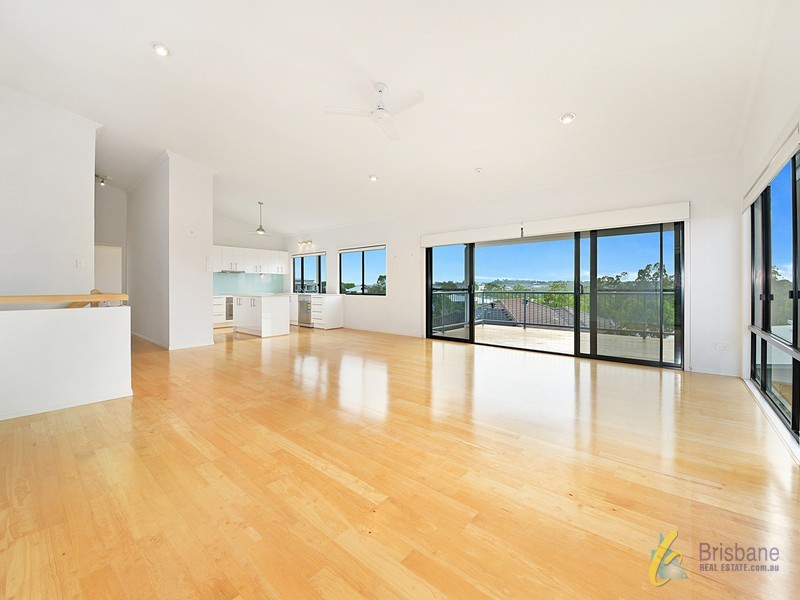 19 Casuarina Street, Seventeen Mile Rocks QLD 4073