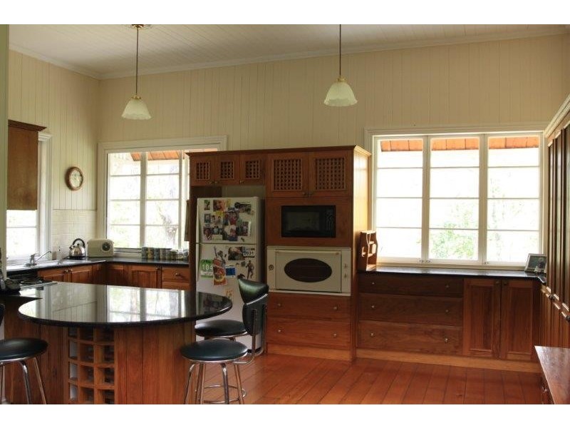 128 Red Cedar Road, Pullenvale QLD 4069