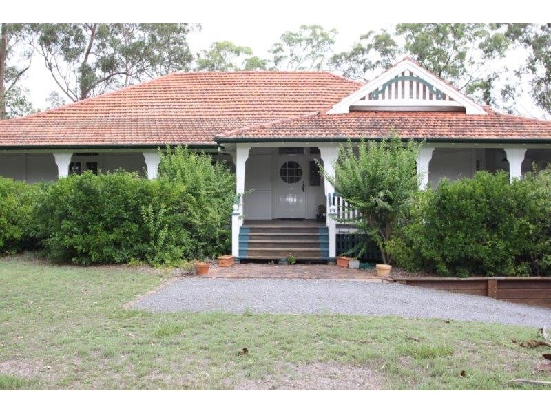 128 Red Cedar Road, Pullenvale QLD 4069