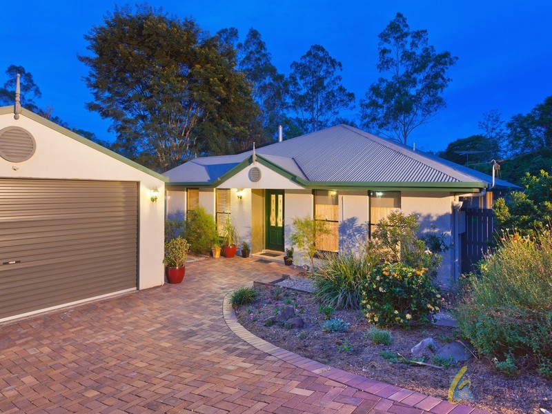 14 Kanangra Close, Karana Downs QLD 4306