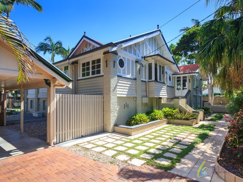 93 Verney Rd West, Graceville QLD 4075