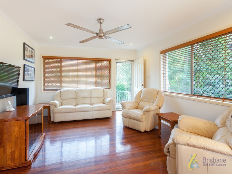 24 Buffalo Street, Riverhills QLD 4074