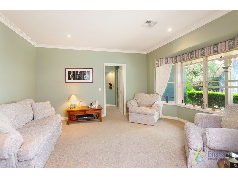 4/43 Upper Brookfield Road, Brookfield QLD 4069