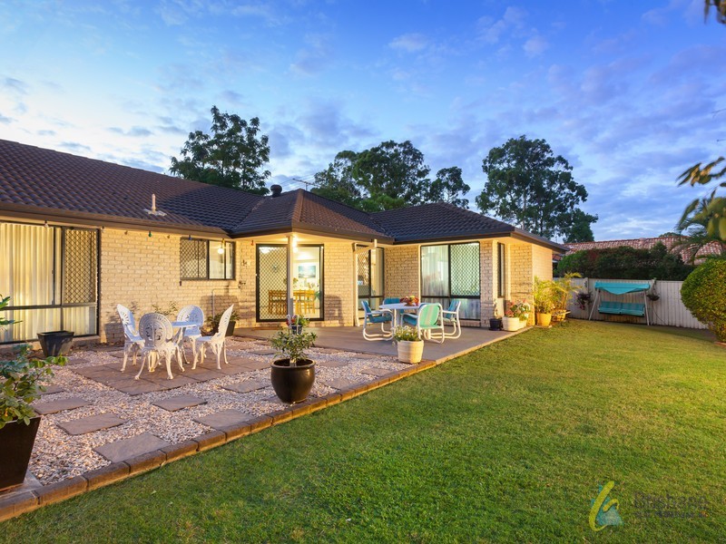 9 Malvern Pl, Forest Lake QLD 4078