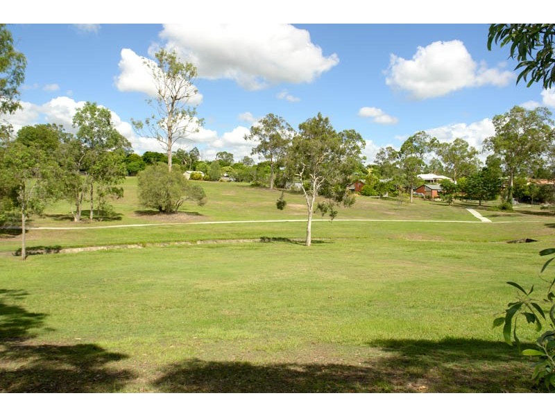 36 Lagoon Crescent, Bellbowrie QLD 4070