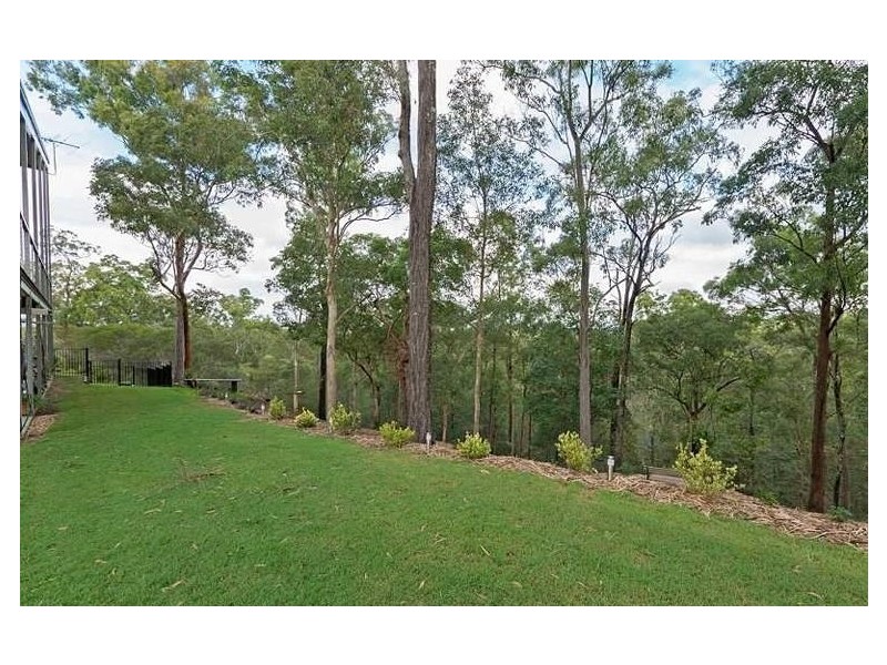 64 White Cedar Rd, Pullenvale QLD 4069