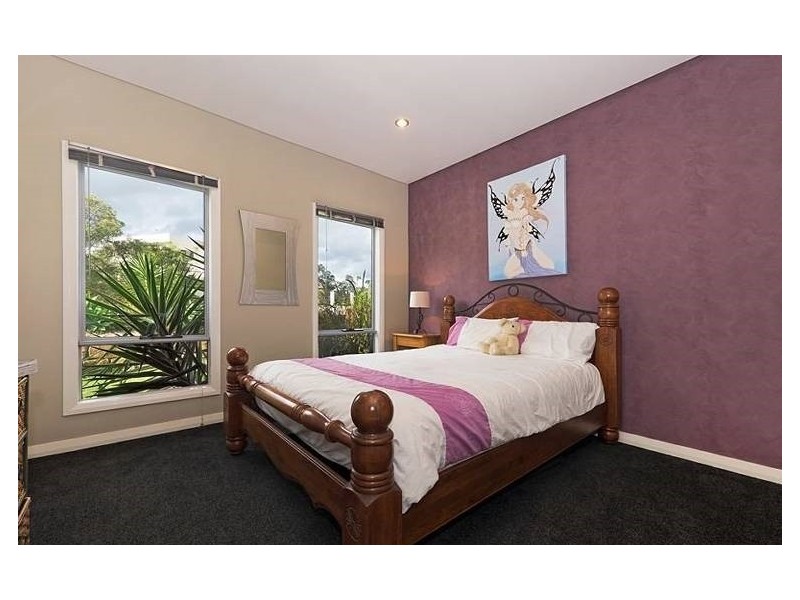 64 White Cedar Rd, Pullenvale QLD 4069