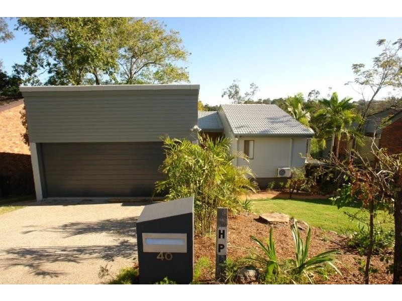 40 Chapel Hill Road, Chapel Hill QLD 4069