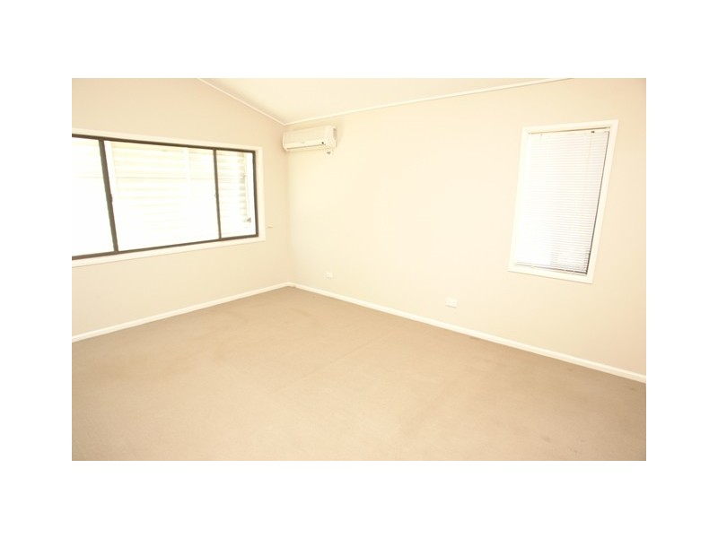 40 Chapel Hill Road, Chapel Hill QLD 4069