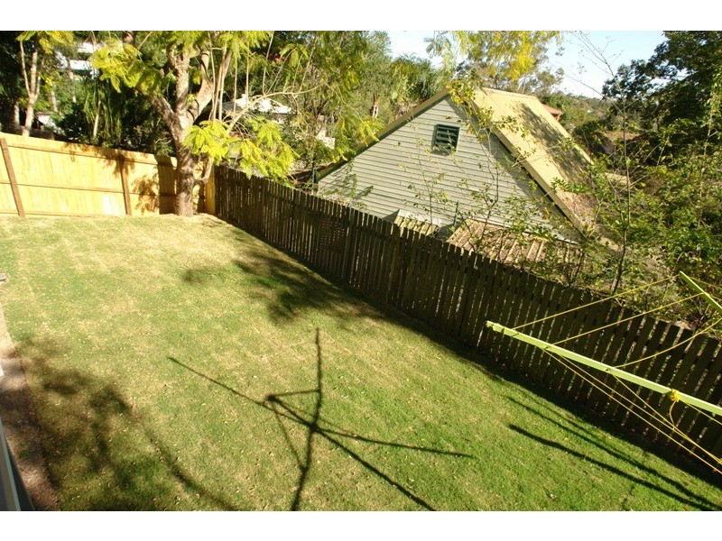 40 Chapel Hill Road, Chapel Hill QLD 4069