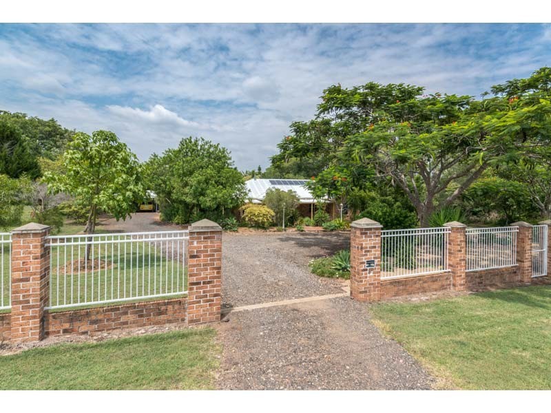 68 Nelson Street, Bundamba QLD 4304