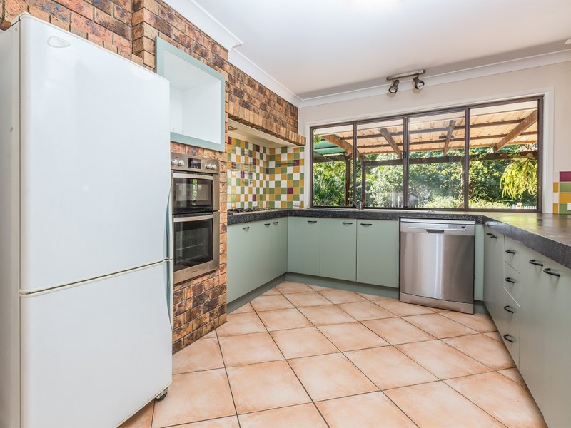 12 Wandoo Court, Karana Downs QLD 4306