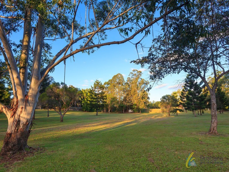 52 Atkinson Drive, Karana Downs QLD 4306