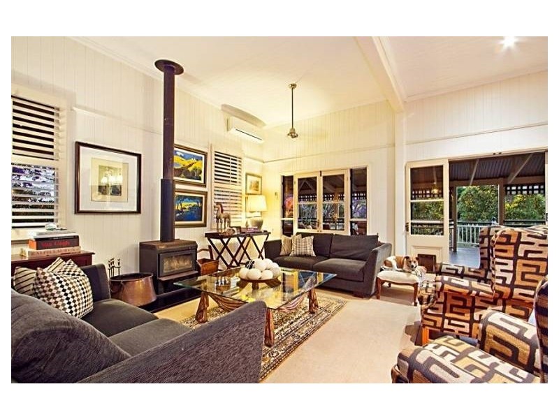 125 Airlie Road, Pullenvale QLD 4069