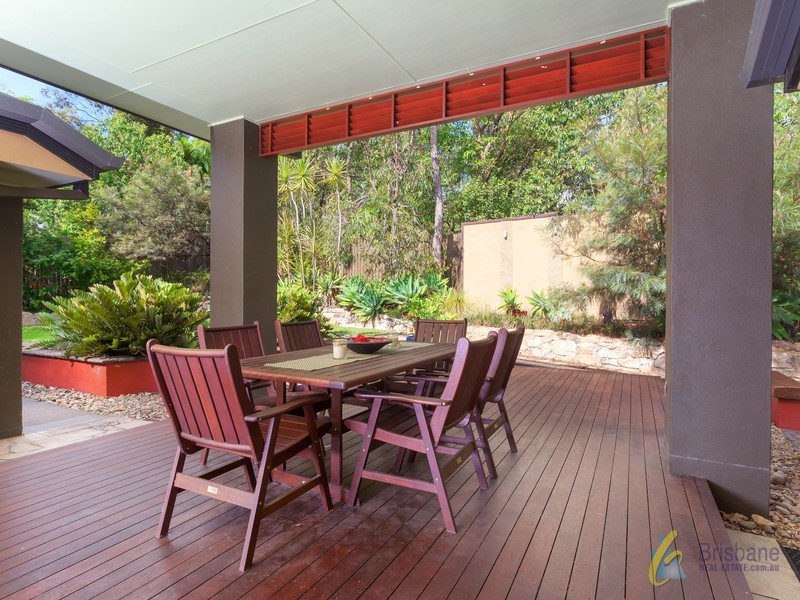 12 Jacksonia Dr, Seventeen Mile Rocks QLD 4073