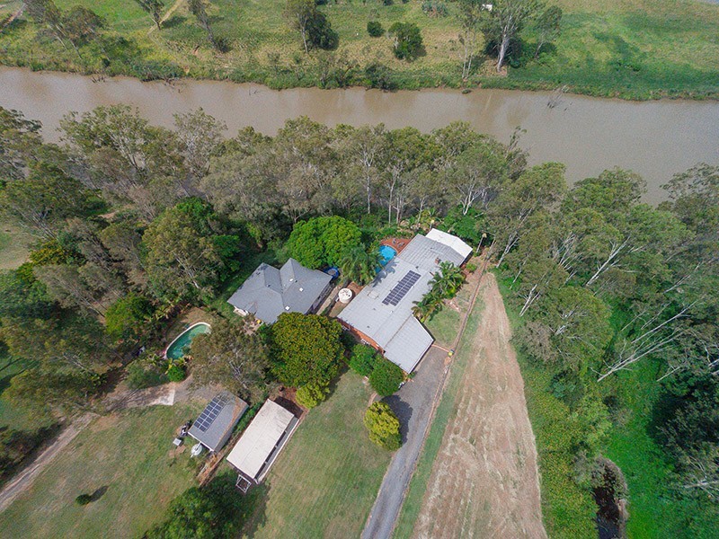 32 Stuart St, Barellan Point QLD 4306