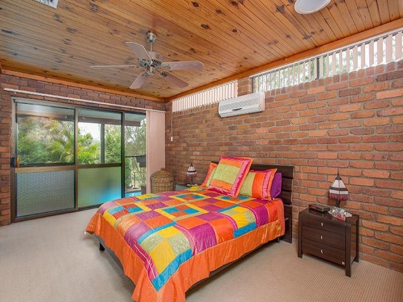 32 Stuart St, Barellan Point QLD 4306