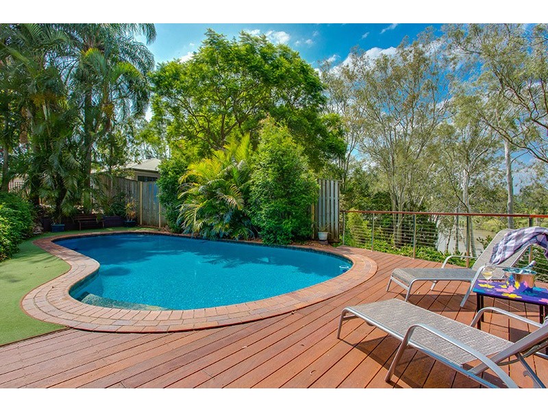 32 Stuart St, Barellan Point QLD 4306