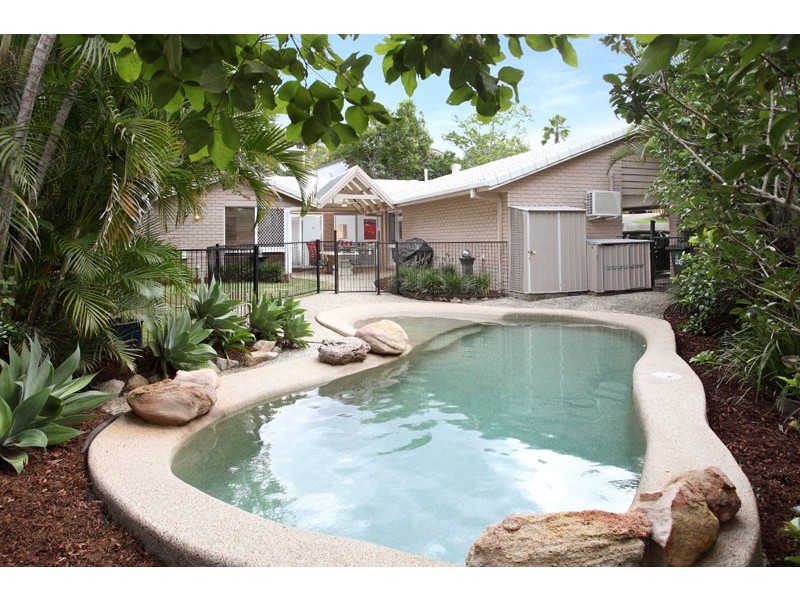 54 Morningview Street, Chapel Hill QLD 4069