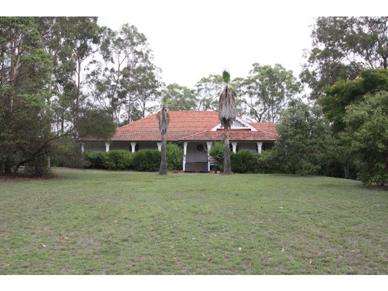 128 Red Cedar Road, Pullenvale QLD 4069
