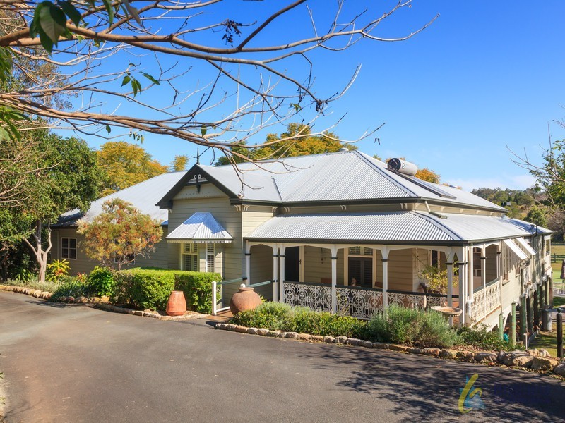 125 Airlie Road, Pullenvale QLD 4069