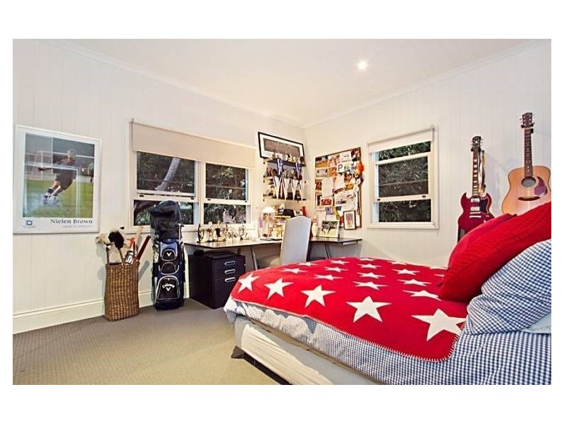 125 Airlie Road, Pullenvale QLD 4069