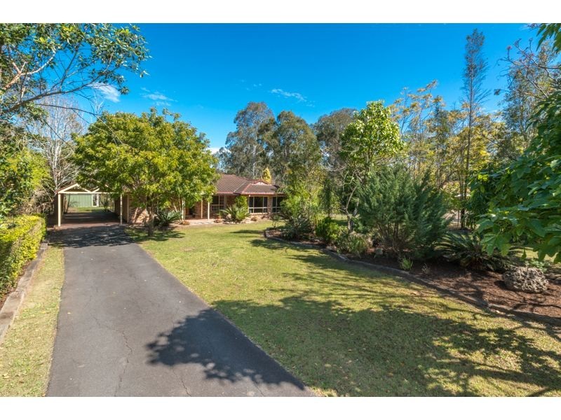 9 Atkinson Drive, Karana Downs QLD 4306