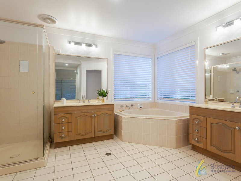 30 Yarula Close, Karana Downs QLD 4306