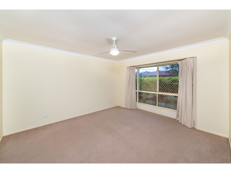 4 Kew Close, Forest Lake QLD 4078