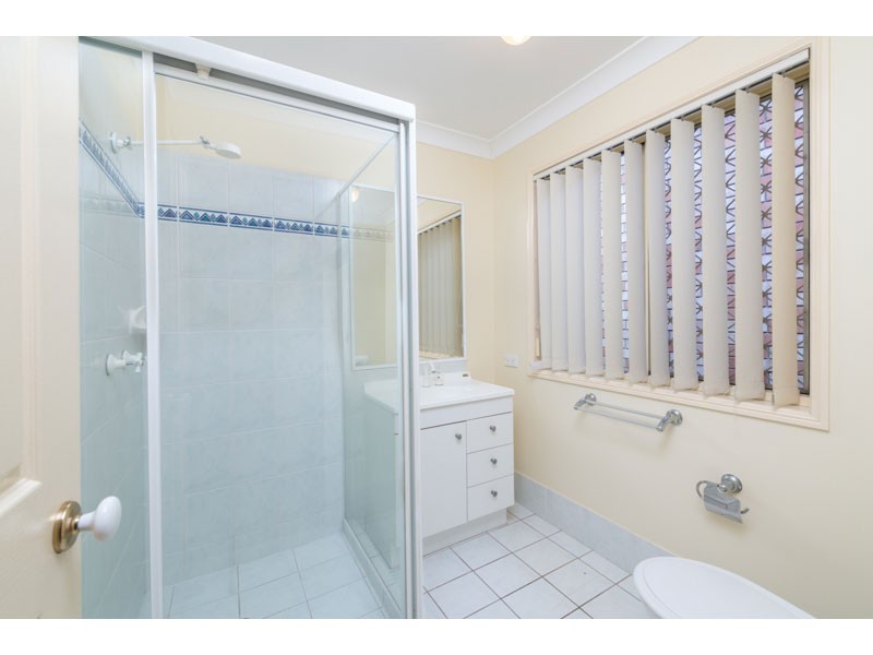 4 Kew Close, Forest Lake QLD 4078