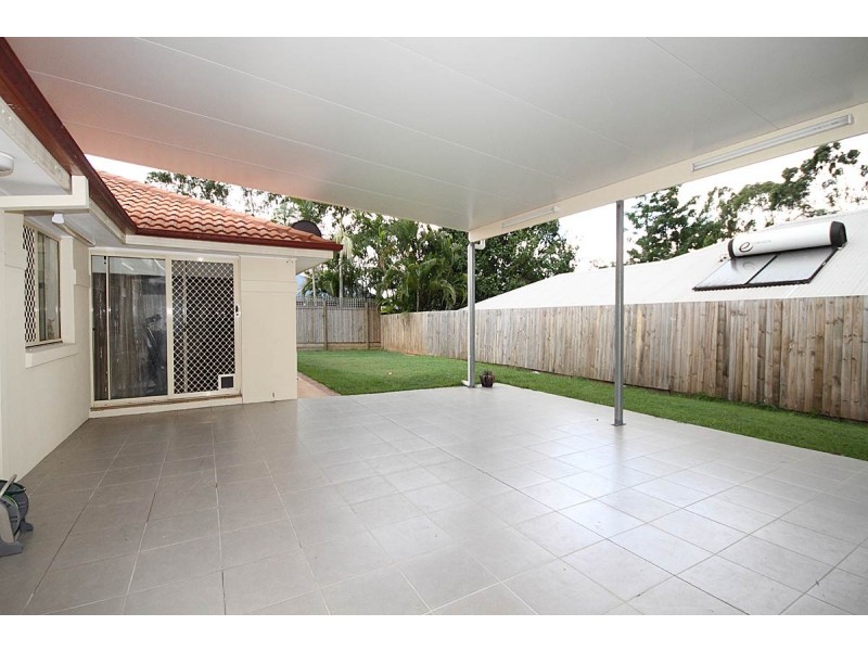 13 Malvern Pl, Forest Lake QLD 4078