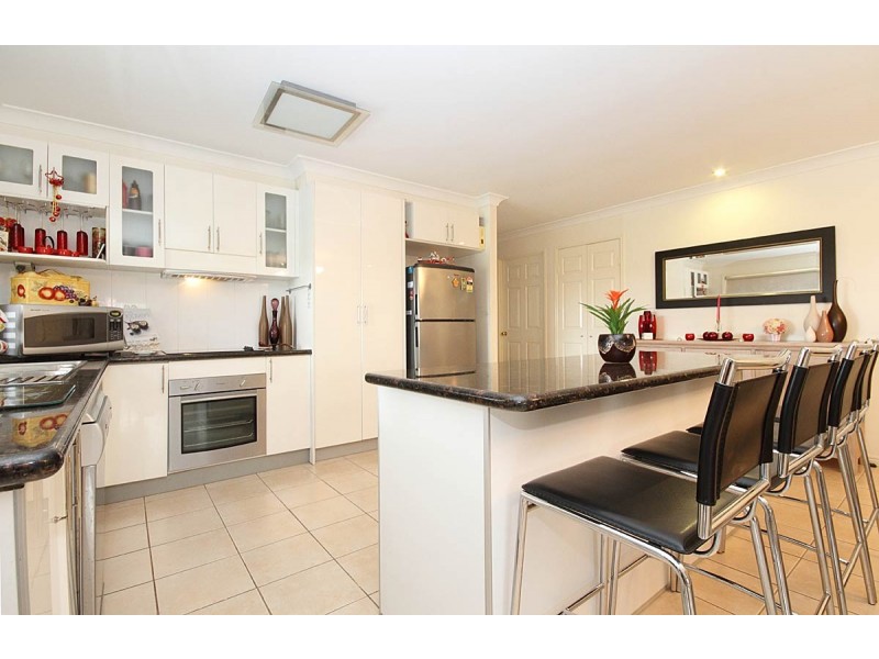 13 Malvern Pl, Forest Lake QLD 4078