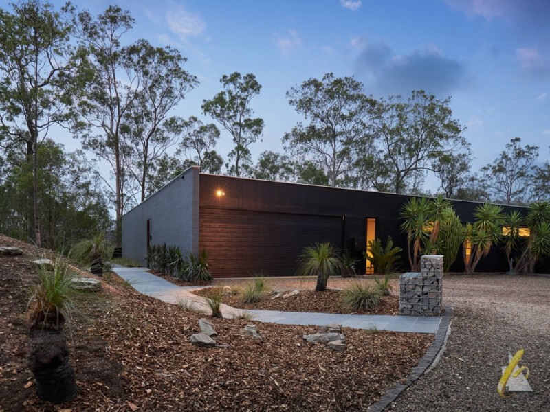 19 Lilly Pilly Rd, Pullenvale QLD 4069
