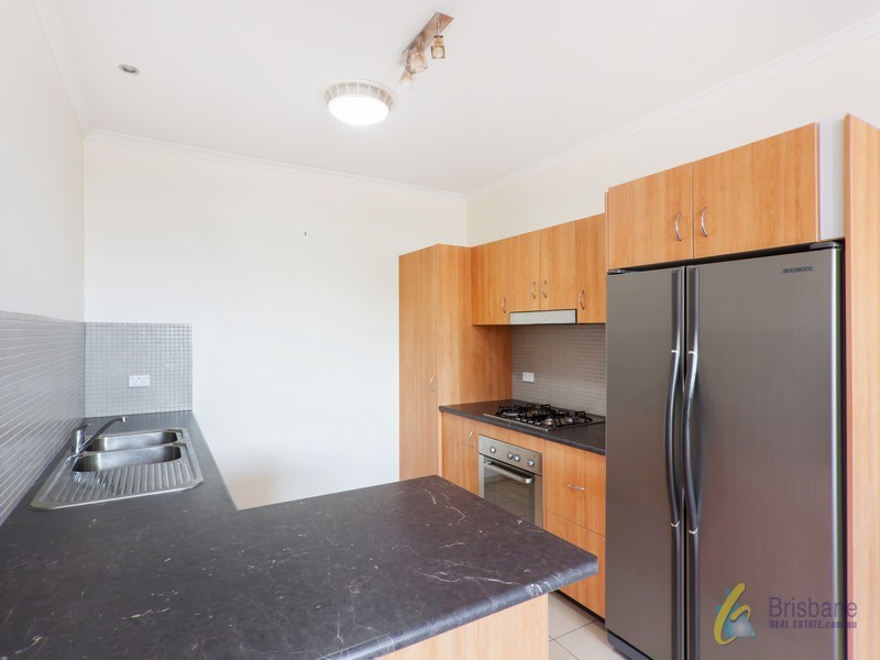 9/8 Gamble St, Graceville QLD 4075
