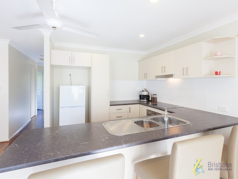 79/316 Long St East, Graceville QLD 4075