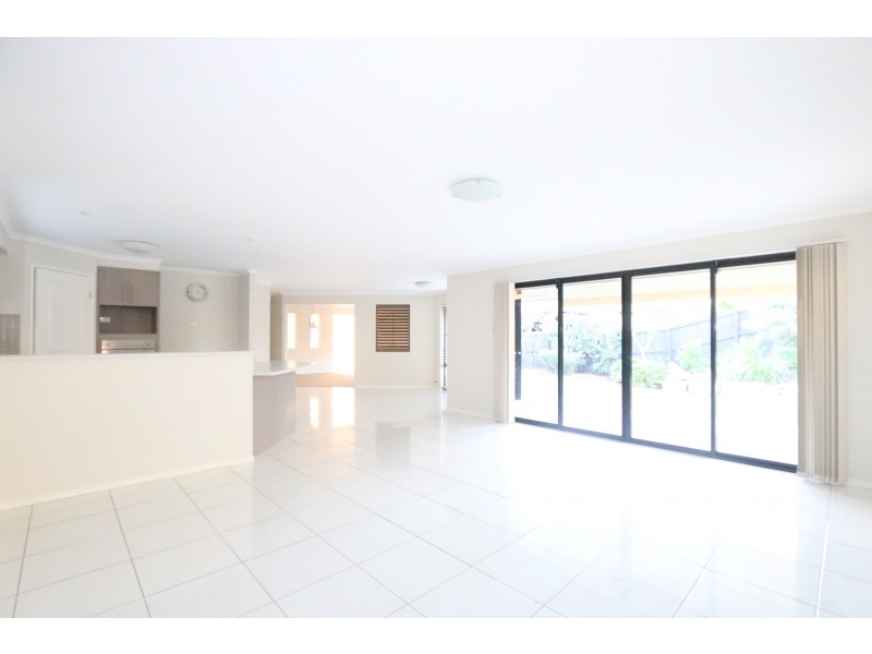 65 Lagoon, Bellbowrie QLD 4070