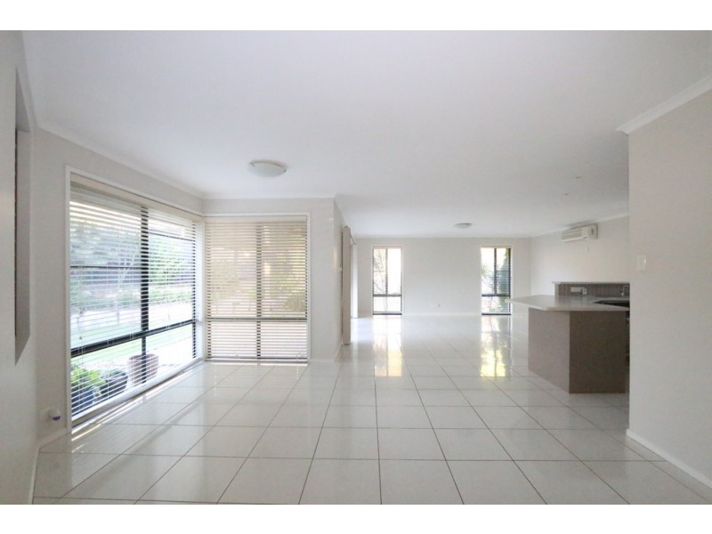 65 Lagoon, Bellbowrie QLD 4070