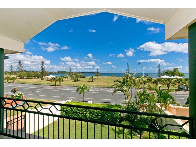 99 Masthead Drive, Raby Bay QLD 4163