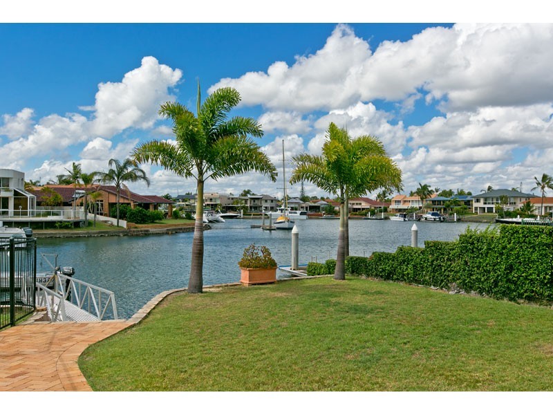 99 Masthead Drive, Raby Bay QLD 4163