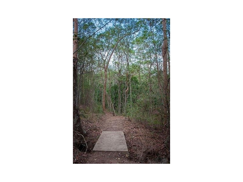 37 Eurambeen Close, Karana Downs QLD 4306