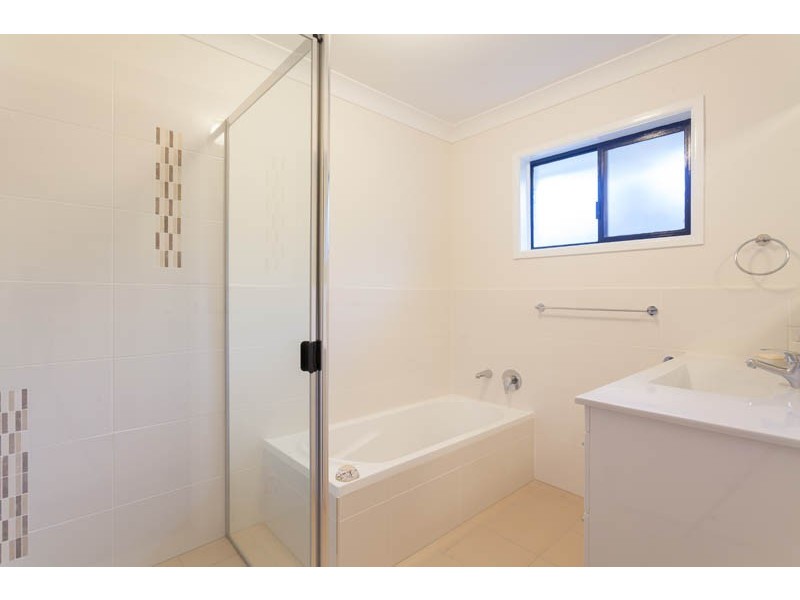 11 Limosa Street, Bellbowrie QLD 4070