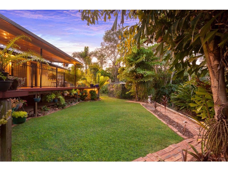 11 Limosa Street, Bellbowrie QLD 4070