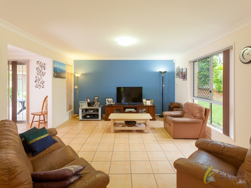 38 cardwell St, Forest Lake QLD 4078