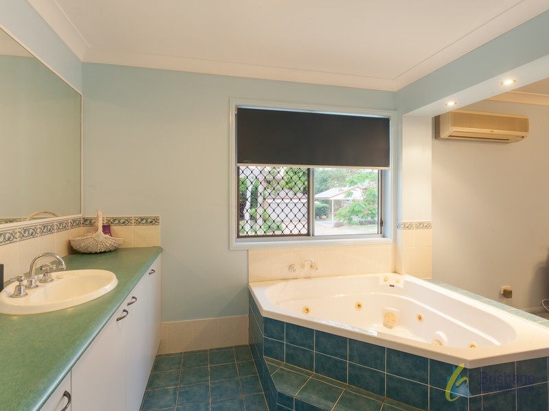 38 cardwell St, Forest Lake QLD 4078