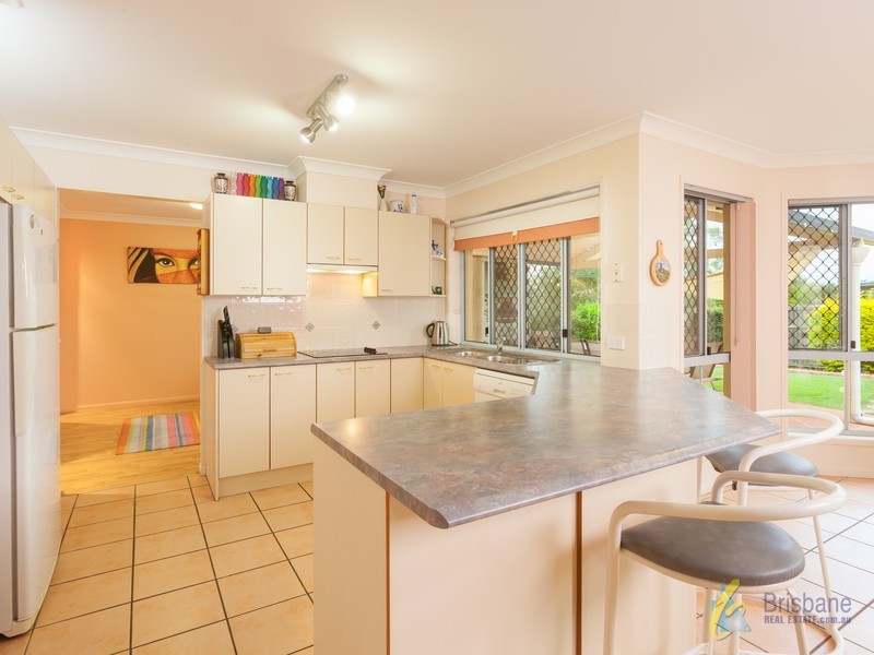 38 cardwell St, Forest Lake QLD 4078