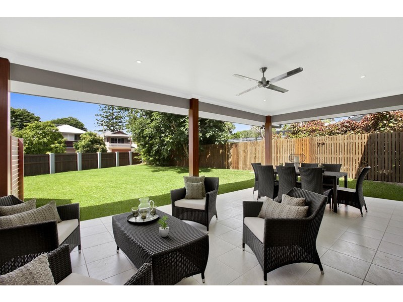 17 Magazine Street, Sherwood QLD 4075