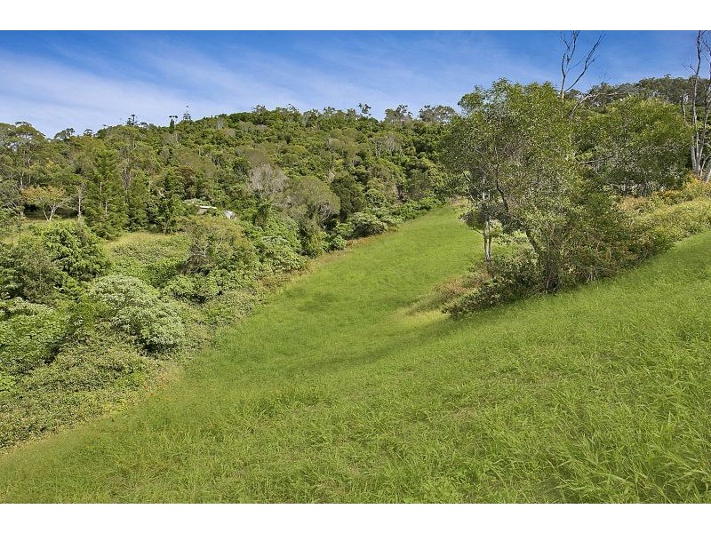 534 Savages Road, Brookfield QLD 4069