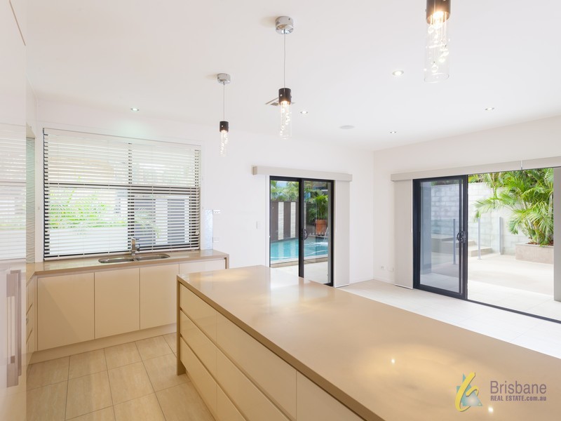 49a Pennant Street, Jamboree Heights QLD 4074