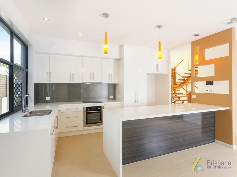 49 Pennant Street, Jamboree Heights QLD 4074