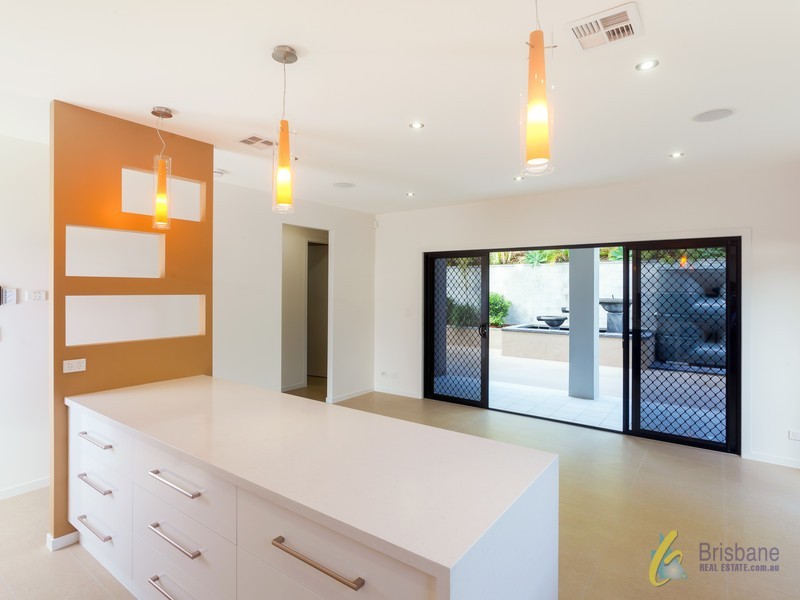 49 Pennant Street, Jamboree Heights QLD 4074